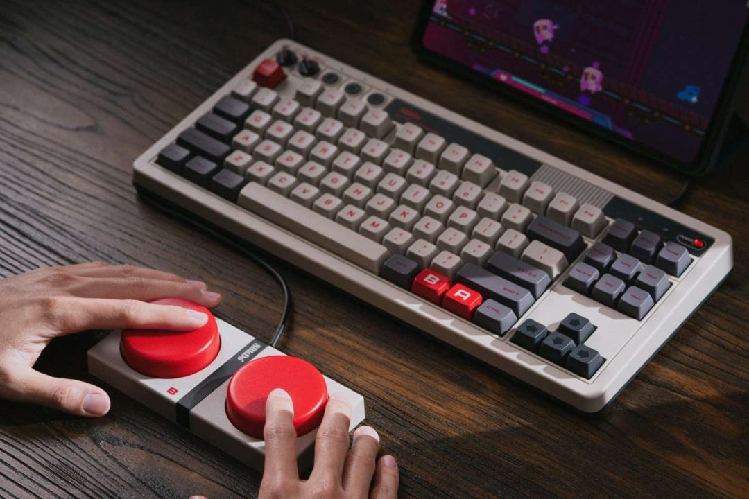8bitdo-keyboard.jpg