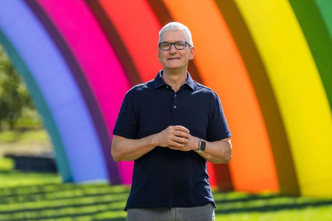 AppleEvent.SEP07Keynote.Tim_Cook.03.jpg
