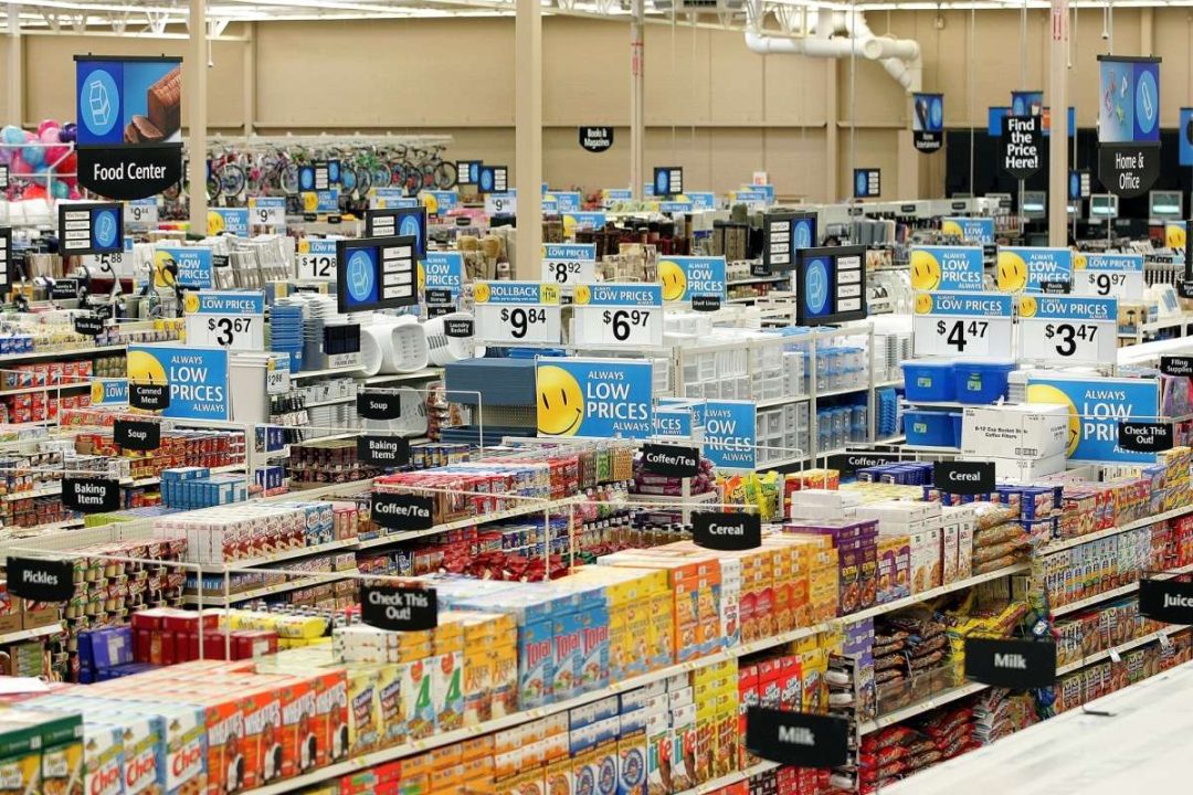 walmart-GettyImages-56679208.jpg